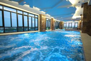 lumen bangkok srinakarin