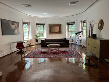 the dery house