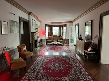 the dery house