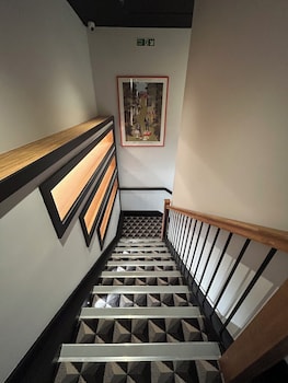 Crescent Place By Mansley,,3 star