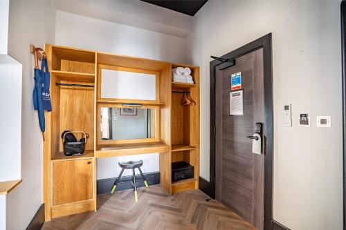 crescent place by mansley