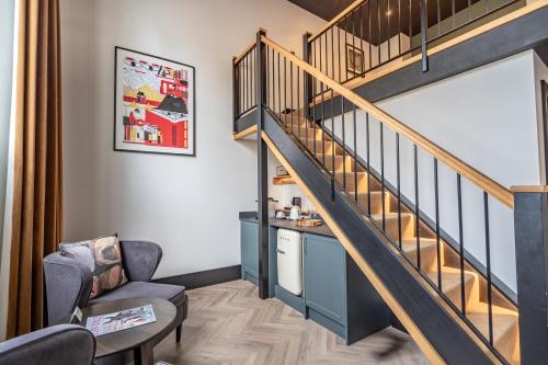 crescent place by mansley