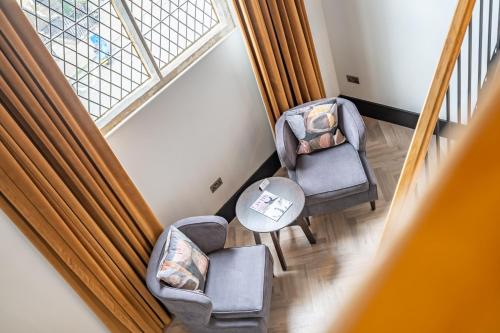 crescent place by mansley