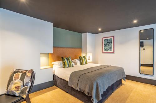 crescent place by mansley