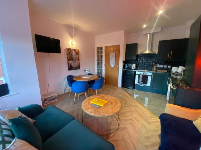 2 bed apartment in belfast near city centre