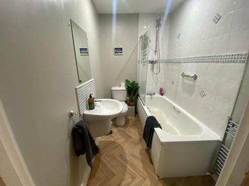 2 bed apartment in belfast near city centre