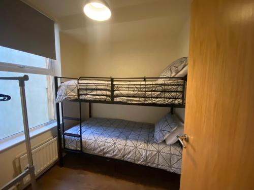 2 bed apartment in belfast near city centre