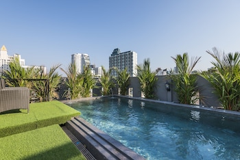 the elite thong lor 25