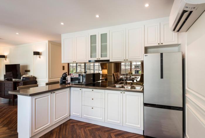 the elite thong lor 25