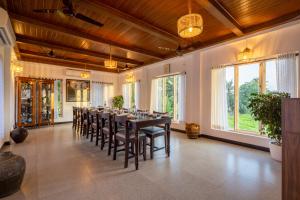 ama stays and trails aquabliss alleppey