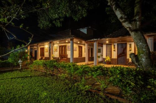 ama stays and trails aquabliss alleppey
