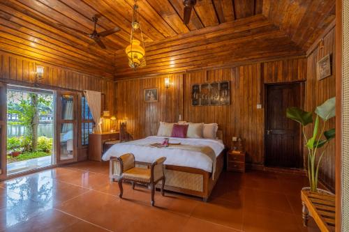 ama stays and trails aquabliss alleppey