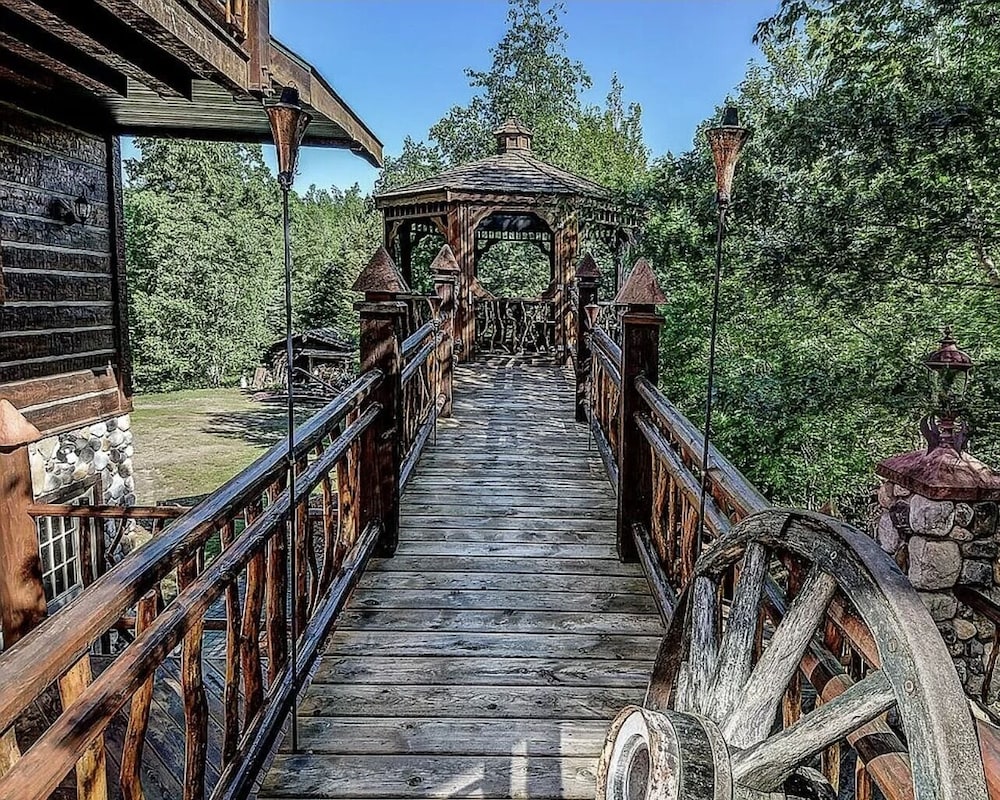 beautiful northwoods getaway