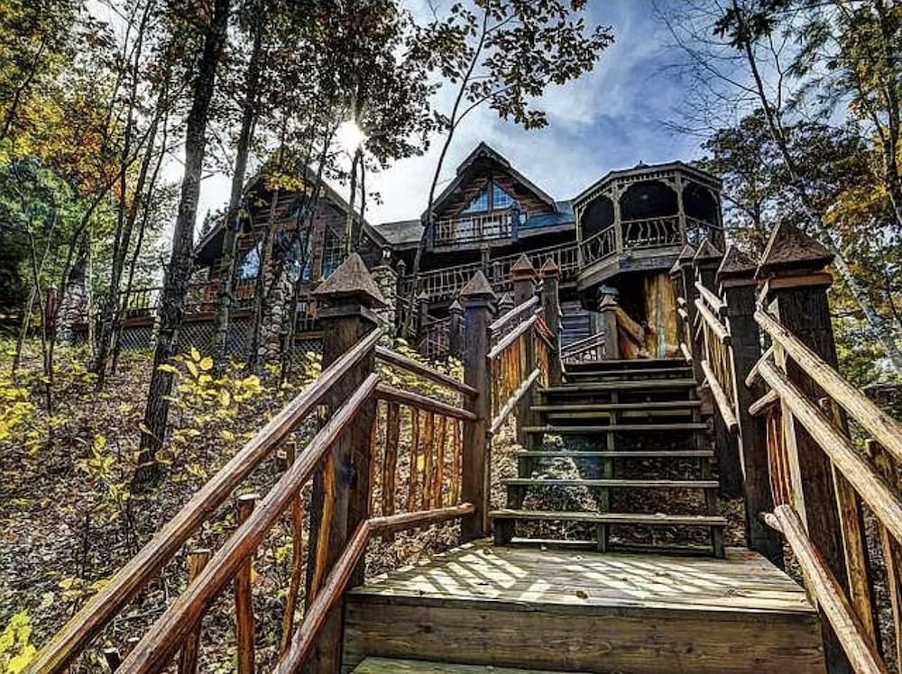 beautiful northwoods getaway