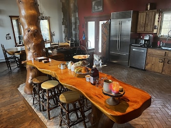 beautiful northwoods getaway