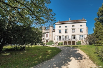 Chateau De Maillat,,4 star