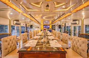 luxury houseboat