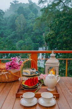 Pangthara65 Chiang Mai,,3 star