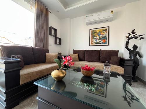 Fully Furnished Room In Hauz Khas,,4 star