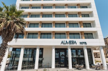 almera