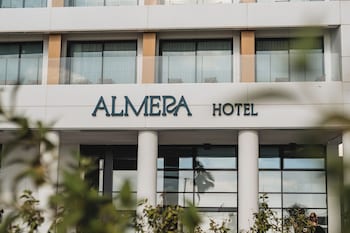 almera