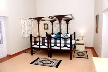 ama stays and trails dingley dell mahabaleshwar