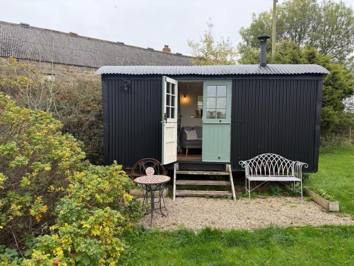 shepherd hut glamping in northumberland