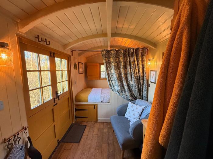 shepherd hut glamping in northumberland