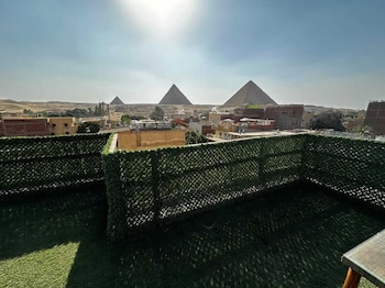 narmer pyramids view