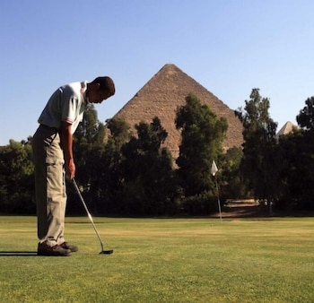 narmer pyramids view