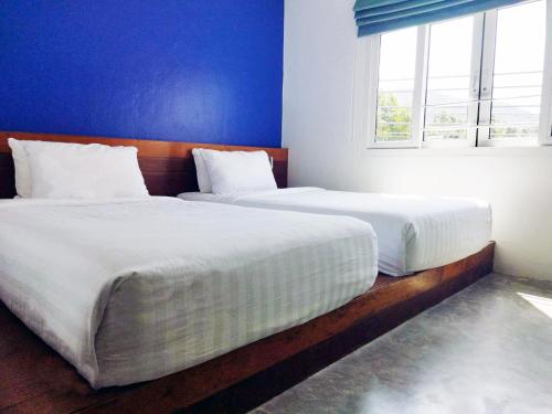 Tatata Koh Tao,,1 star