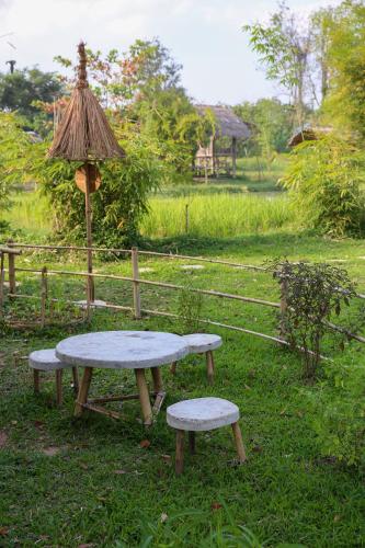 hangtueng farmstay chiang mai