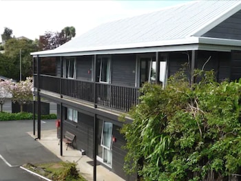 16 Northgate Motor Lodge,New Plymouth>>Burgess Park,4 star