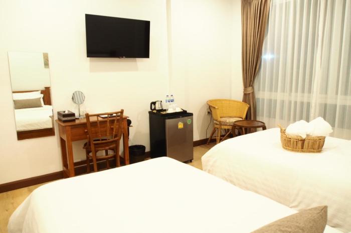 romyen cafe homestay