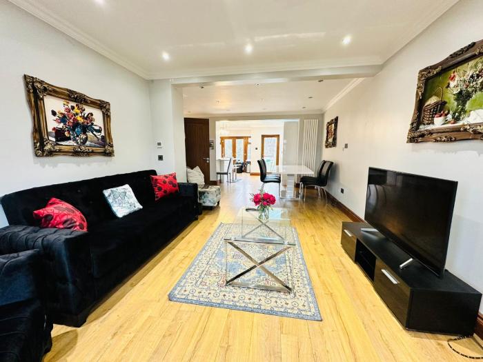 spacious 6 bed house in wembley