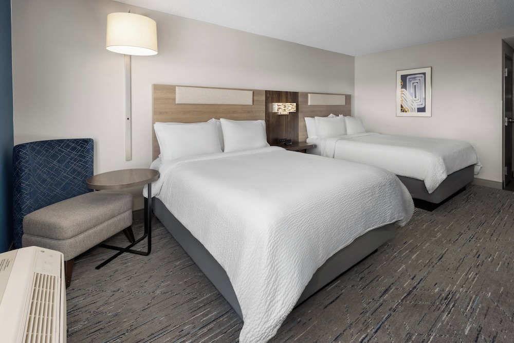holiday inn express and suites newberry by ihg