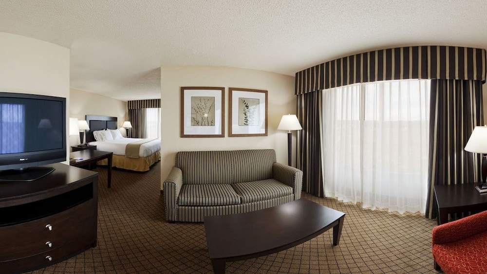 holiday inn express and suites newberry by ihg