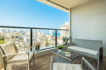 Sea Breeze Netanya Retreat By Sea N Rent,,3 star