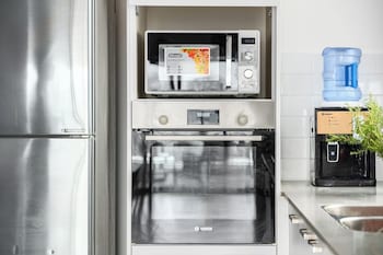 Sea Breeze Netanya Retreat By Sea N Rent,,3 star