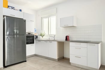 Sea Breeze Netanya Retreat By Sea N Rent,,3 star