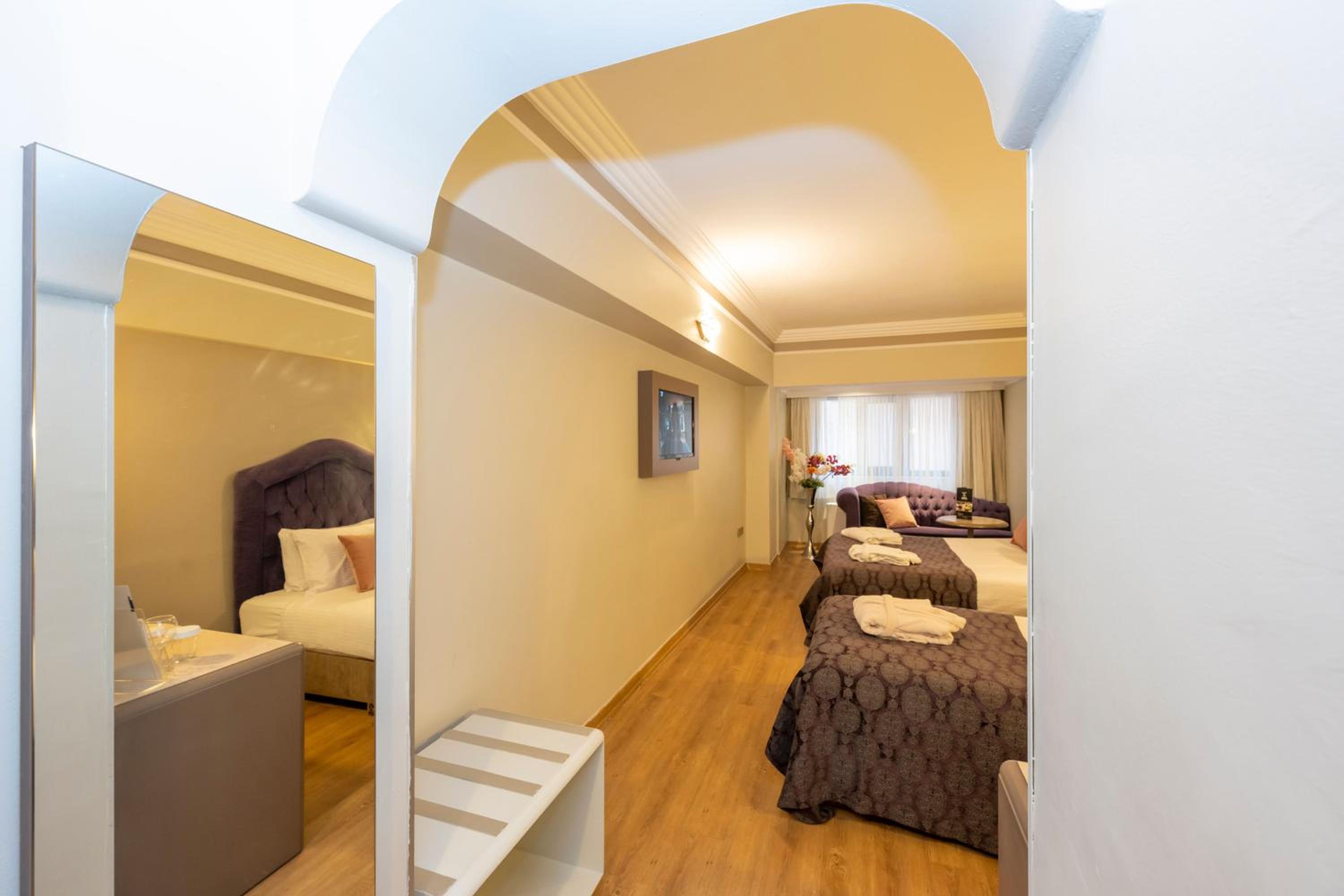 holiday inn express hartford newington by ihg