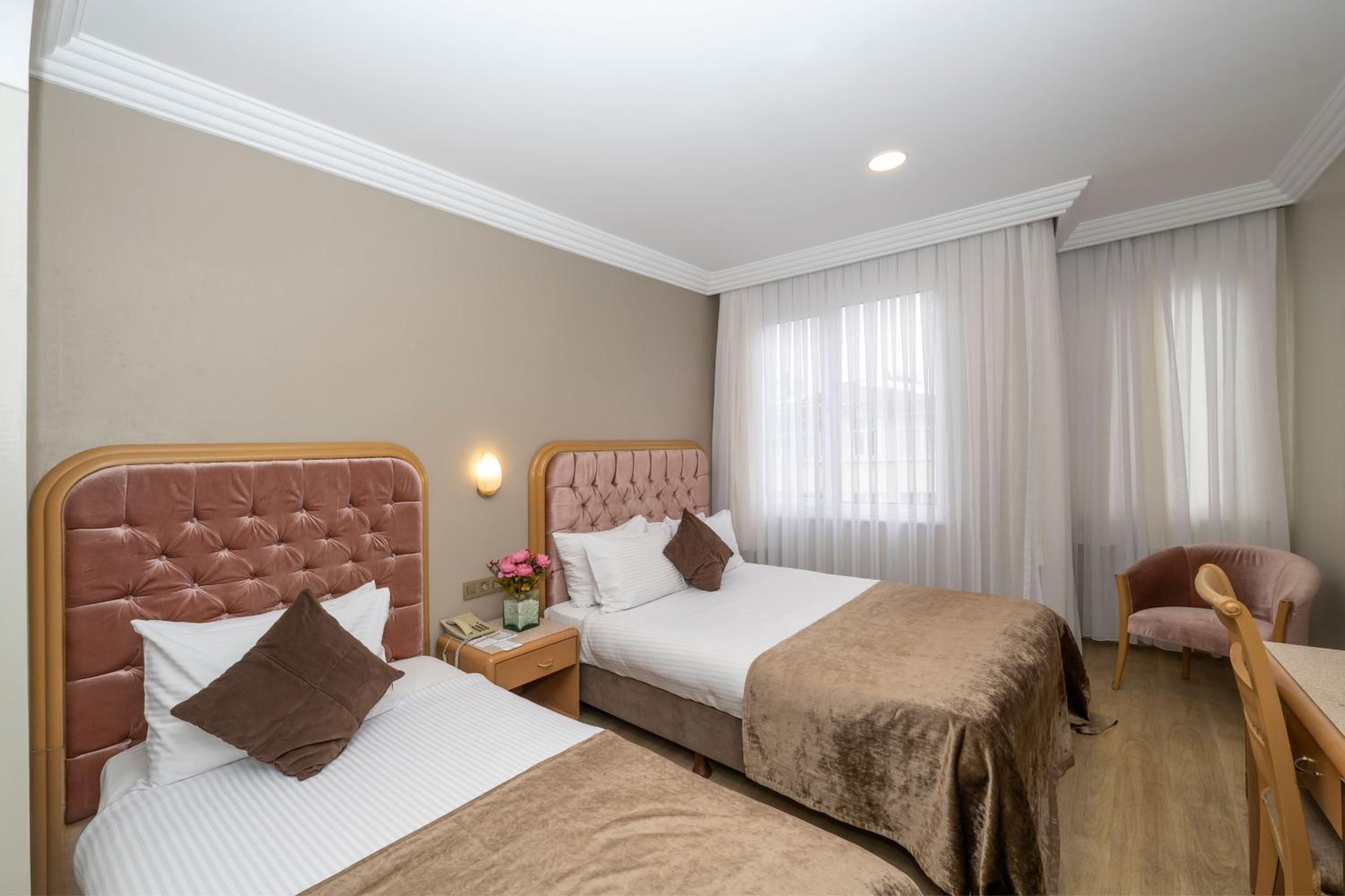 holiday inn express hartford newington by ihg