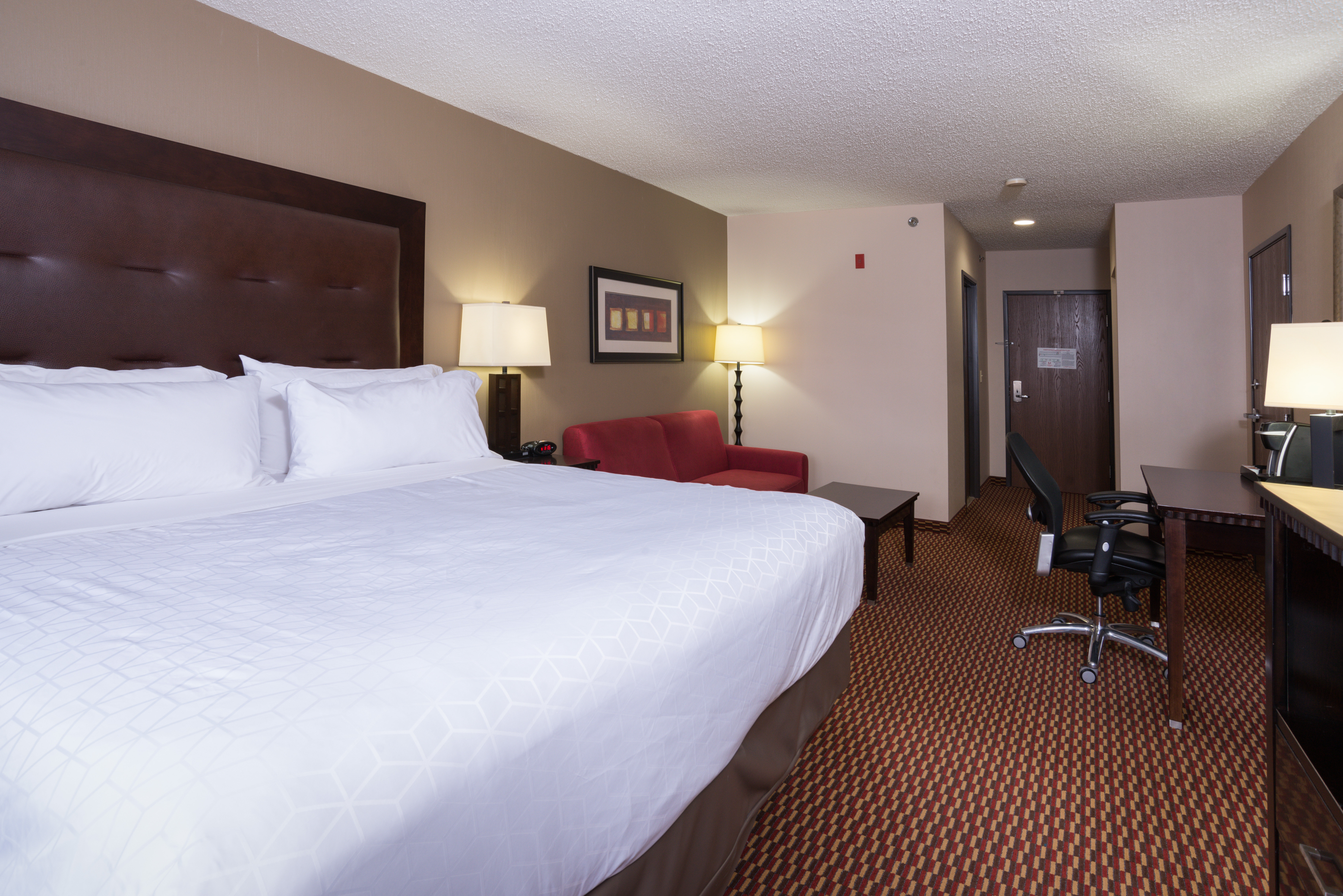 holiday inn express hartford newington by ihg
