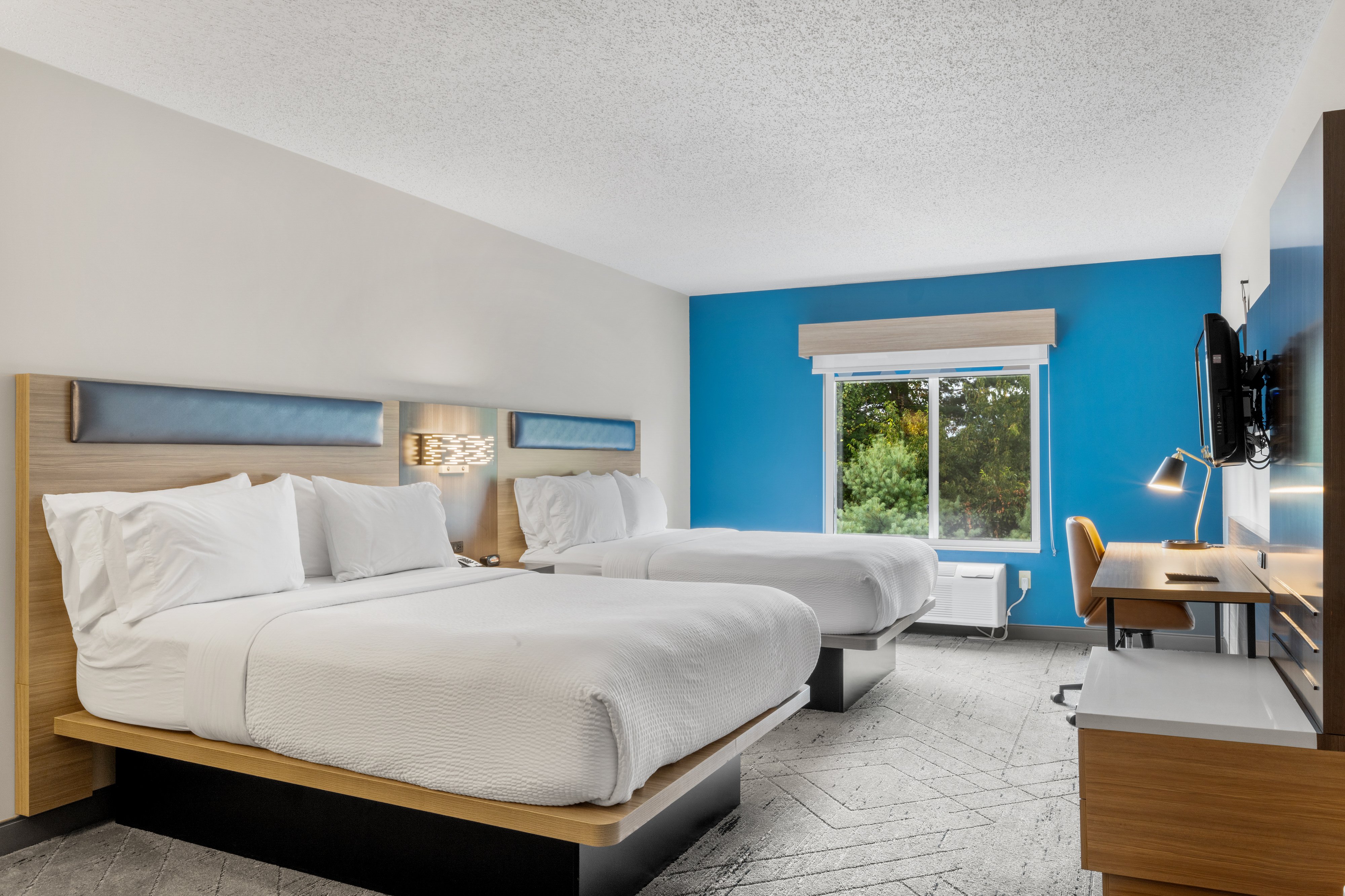 holiday inn express hartford newington by ihg