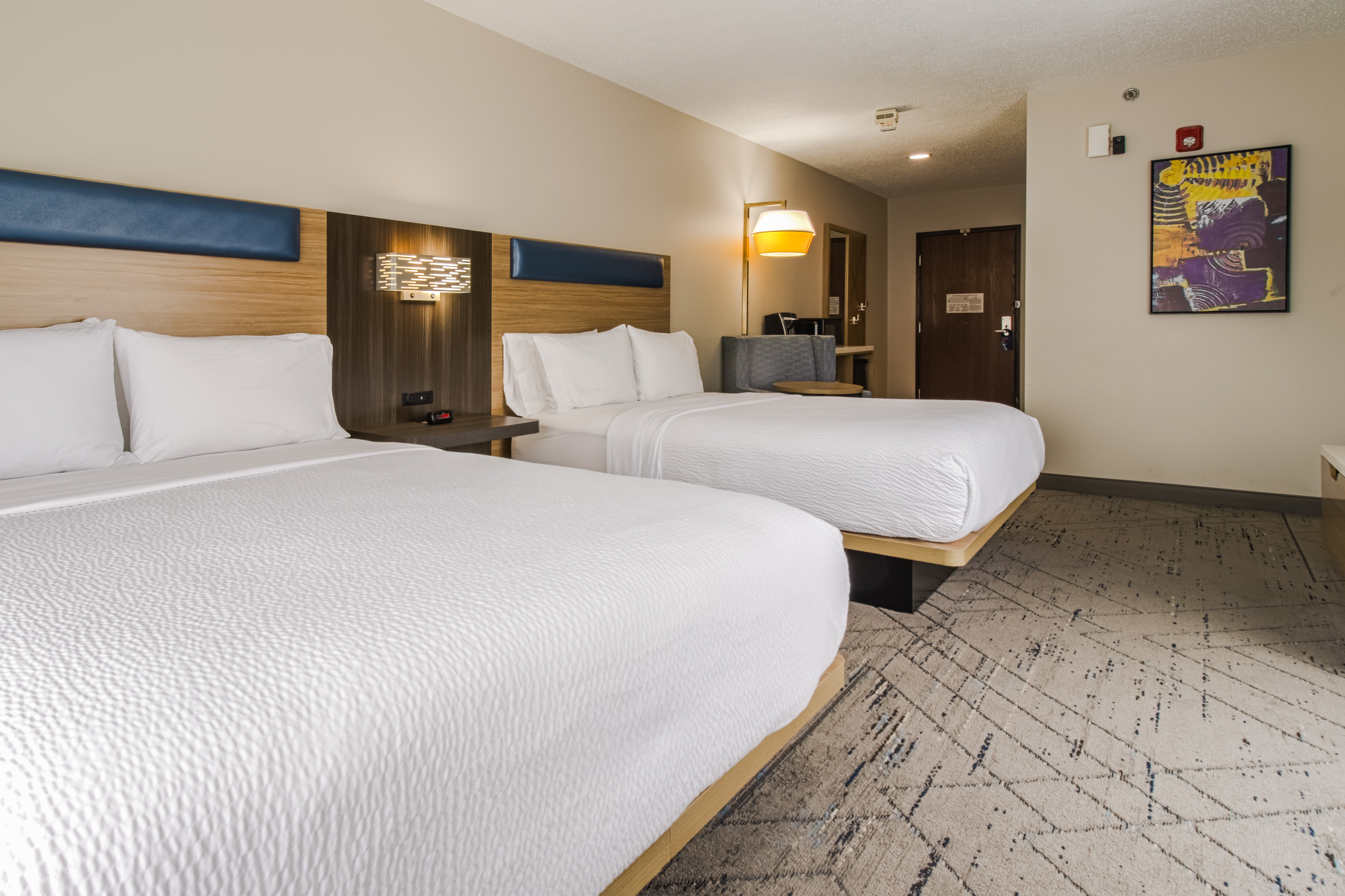 holiday inn express hartford newington by ihg
