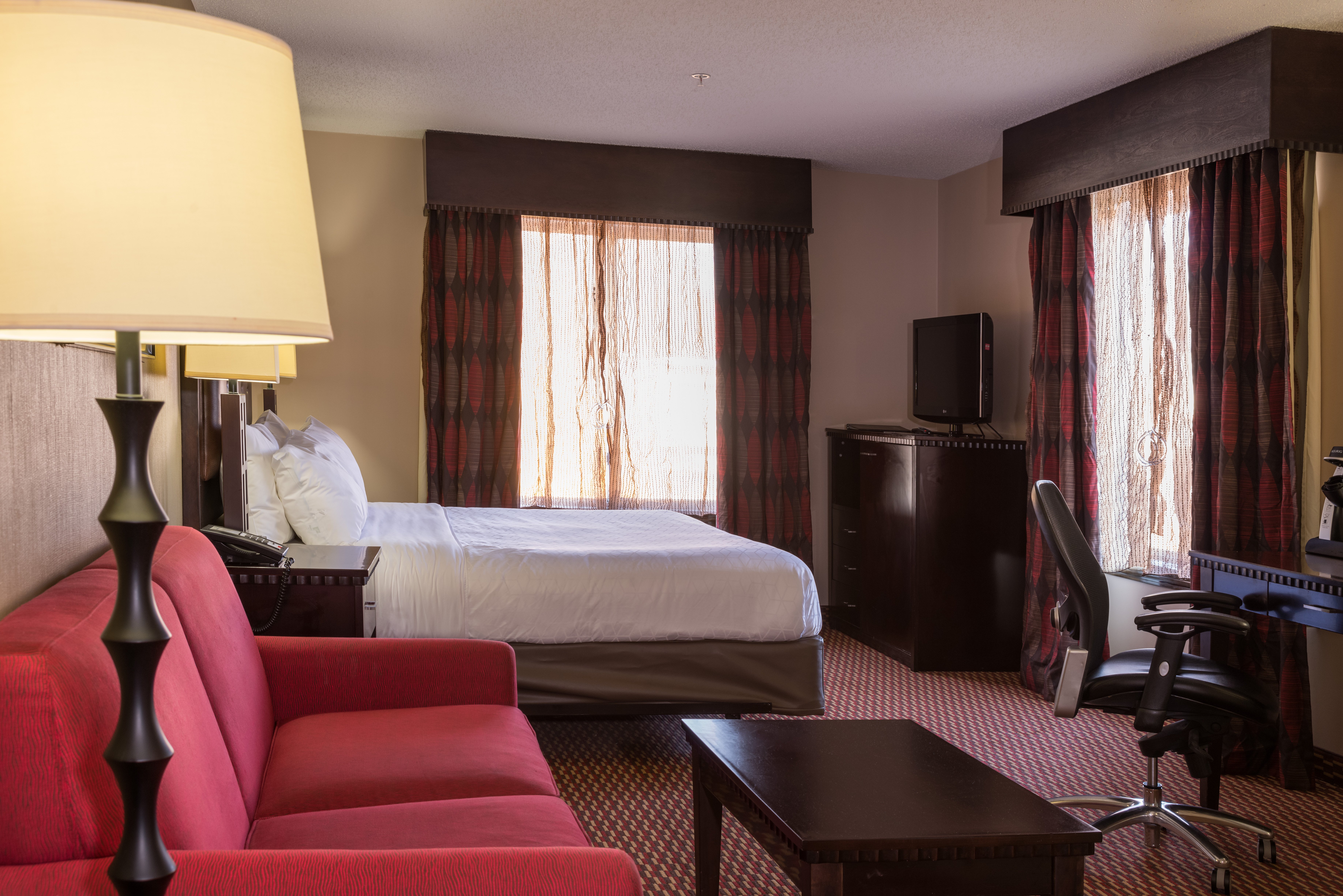 holiday inn express hartford newington by ihg
