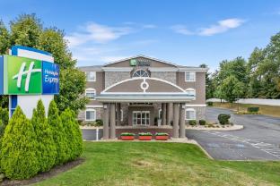 holiday inn express hartford newington by ihg