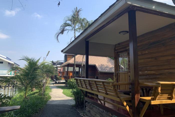 ban suan bang toei homestay