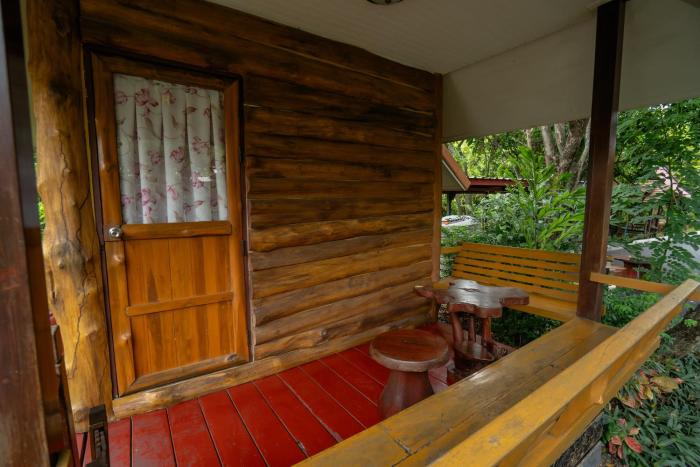 ban suan bang toei homestay