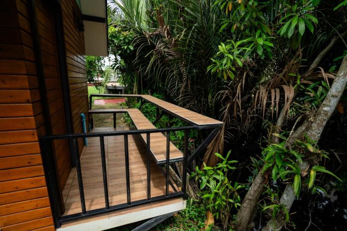 ban suan bang toei homestay